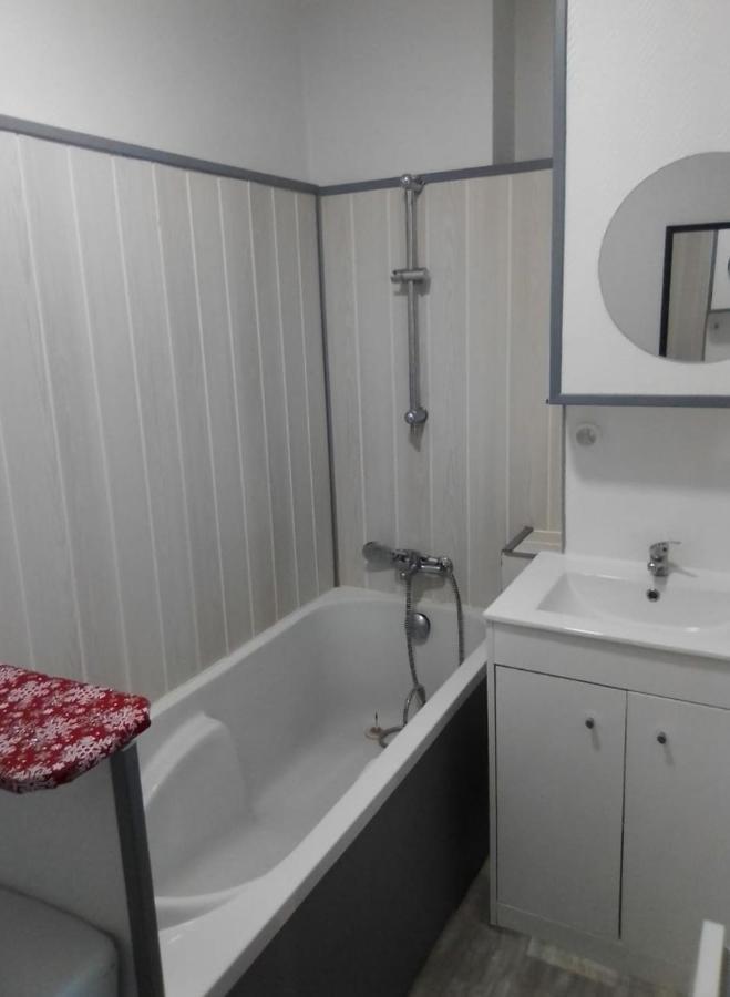 Appartement Tout Equipe Hypercentre Limoges Ngoại thất bức ảnh